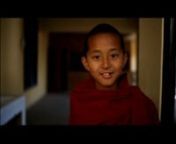 a capture of the views and moments of Indian life, from the Tibetans cultured footsteps of the Himalaya&#39;s, through the overcrowded narrow Allys and Ganges river coast line of Varanasi. this short movie is a capture of our 18 days inner work and meditation retreat to India. a Journey Within. nnlet me know if you liked it ; )nnGionnm: Showmeyourmove@gmail.comnF: Giora Israelnncredits:nshot: Roee fainburg, Giora Israelnoriginal music: Hadas Kleinman - Morning Song (shir boker)nalso feat: Hans Zimme