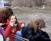 Being on my walk I saw three schoolgirls playing with store&#39;s trolley on the street, and it was so cute that I decided to make this video. :3