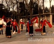 I stumble upon the most interesting things in China&#39;s parks.nnfrom the web: nChinese Long Sleeve Dance developed in ancient China as a way for royalty, nobles and officials to celebrate grand occasions. Young women, wearing dresses with long, elegant sleeves, would dance to imitate the movement of fairies, and the ripples of water and air.