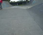 Chill day down the park, decided to film some clips.nShredlord,Aidan and Dyno.nnLANGTOUN.LAYABOUTS.