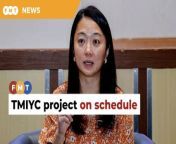 Youth and sports minister Hannah Yeoh slams Muar MP for entering the project site without permission to record videos and issuing inaccurate statements.&#60;br/&#62;&#60;br/&#62;&#60;br/&#62;Read More: &#60;br/&#62;https://www.freemalaysiatoday.com/category/nation/2024/03/16/muar-youth-centre-project-on-schedule-hannah-tells-syed-saddiq/&#60;br/&#62;&#60;br/&#62;&#60;br/&#62;&#60;br/&#62;Free Malaysia Today is an independent, bi-lingual news portal with a focus on Malaysian current affairs.&#60;br/&#62;&#60;br/&#62;Subscribe to our channel - http://bit.ly/2Qo08ry&#60;br/&#62;------------------------------------------------------------------------------------------------------------------------------------------------------&#60;br/&#62;Check us out at https://www.freemalaysiatoday.com&#60;br/&#62;Follow FMT on Facebook: https://bit.ly/49JJoo5&#60;br/&#62;Follow FMT on Dailymotion: https://bit.ly/2WGITHM&#60;br/&#62;Follow FMT on X: https://bit.ly/48zARSW &#60;br/&#62;Follow FMT on Instagram: https://bit.ly/48Cq76h&#60;br/&#62;Follow FMT on TikTok : https://bit.ly/3uKuQFp&#60;br/&#62;Follow FMT Berita on TikTok: https://bit.ly/48vpnQG &#60;br/&#62;Follow FMT Telegram - https://bit.ly/42VyzMX&#60;br/&#62;Follow FMT LinkedIn - https://bit.ly/42YytEb&#60;br/&#62;Follow FMT Lifestyle on Instagram: https://bit.ly/42WrsUj&#60;br/&#62;Follow FMT on WhatsApp: https://bit.ly/49GMbxW &#60;br/&#62;------------------------------------------------------------------------------------------------------------------------------------------------------&#60;br/&#62;Download FMT News App:&#60;br/&#62;Google Play – http://bit.ly/2YSuV46&#60;br/&#62;App Store – https://apple.co/2HNH7gZ&#60;br/&#62;Huawei AppGallery - https://bit.ly/2D2OpNP&#60;br/&#62;&#60;br/&#62;#FMTNews #MuarYouth #TMIYC #Project #OnSchedule #HannahYeoh #SyedSaddiq