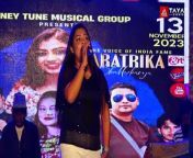 Main Nagin _ Bajatey Raho _ Megha Live Singing from hindi main hoon na all song