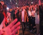 In a moment of pure magic at James Arthur&#39;s London concert, this couple was invited on stage, sending ripples of excitement through the crowd.&#60;br/&#62;&#60;br/&#62;As James serenaded them with his soulful rendition of &#92;
