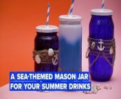 Enjoy your summer with a special sea-themed mason jar to use as a drinking glass. Here’s how to make it.
