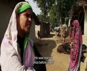 In Bundelkhand, India, a revolution is in the making among the poorest of the poor, as the fiery women of the Gulabi Gan &#124; dG1fQXYzOVlKVG5NTTg