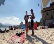 The iconic Ipanema beach is packed with people as a heat wave continues to stifle Brazil on the first day of the fall season in the southern hemisphere. On Sunday, Rio de Janeiro&#39;s heat index hit 62.3 degrees Celsius, the highest in a decade.
