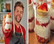 Creamy, soft, and fruity, this overnight oat recipe will make you forget that it’s a healthy breakfast and not a sweet dessert. In this video, Matthew Francis makes Strawberry Cheesecake Overnight Oats with fresh strawberries and crumbled graham crackers. Stacked with layers of flavor that are reminiscent of the classic dessert, strawberry cheesecake overnight oats are packed with both protein and fiber. With a smooth cream cheese mixture and sweet maple syrup strawberries layered within, waiting overnight for this dish is going to be difficult.