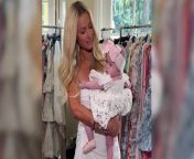 Paris Hilton says she is &#39;counting down days&#39; until she can take baby daughter for spray tanParis Hilton insta