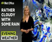 Largely cloudy skies across the UK with showery rain in places, locally heavy across parts of Scotland. Some drier and clearer spells further south may allow for mist and murky conditions to develop. – This is the Met Office UK Weather forecast for the evening of 05/05/24. Bringing you today’s weather forecast is Kathryn Chalk